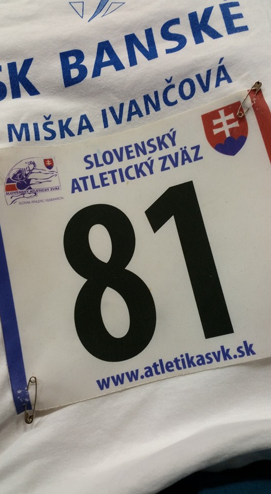Halové Majstrovstvá Slovenska 2016 sa uskutočnili v Bratislave (20-21.2. 2016). Pretekalo sa v hale s 200 m dlhou bežeckou dráhou v kategóriách starší žiaci, juniori a veteráni.
